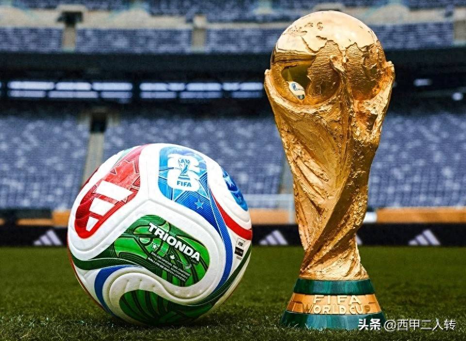 随着莱切1-0比萨，意甲最新积分榜出炉：紫百合令人大跌眼镜（莱切1-0力克比萨，意甲最新积分榜公布：紫百合表现出人意料）