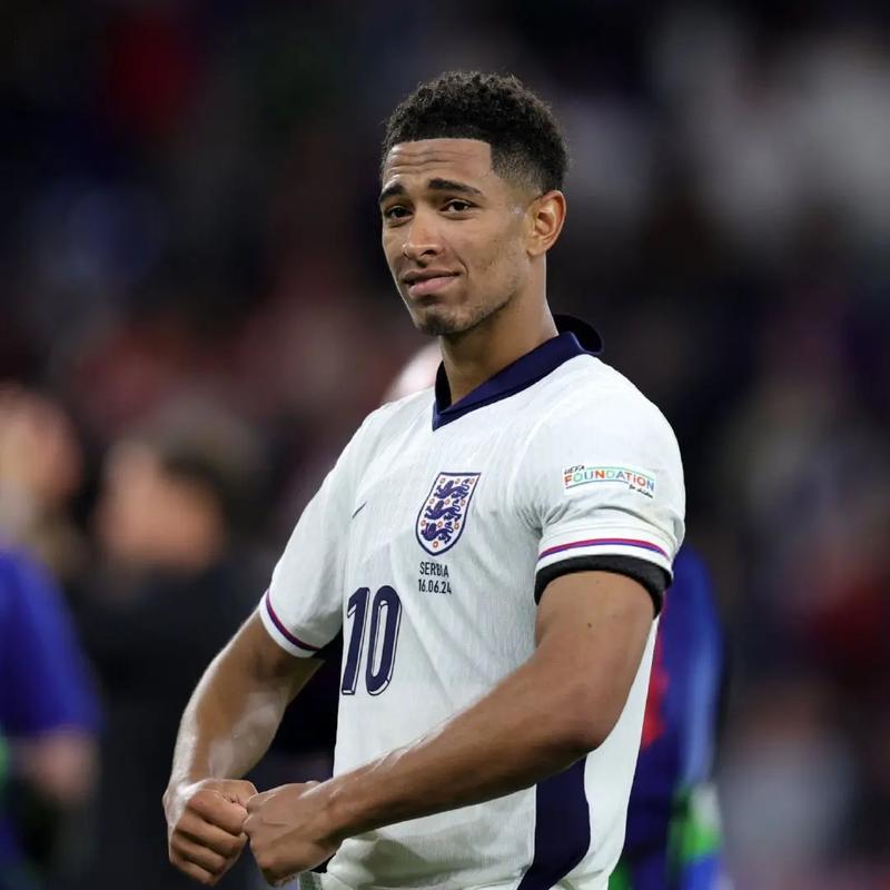 早报：拥有地表最强人类的从容感……怎么，你们没有吗？（早报：与地表最强同行的从容感——你们感受不到？）