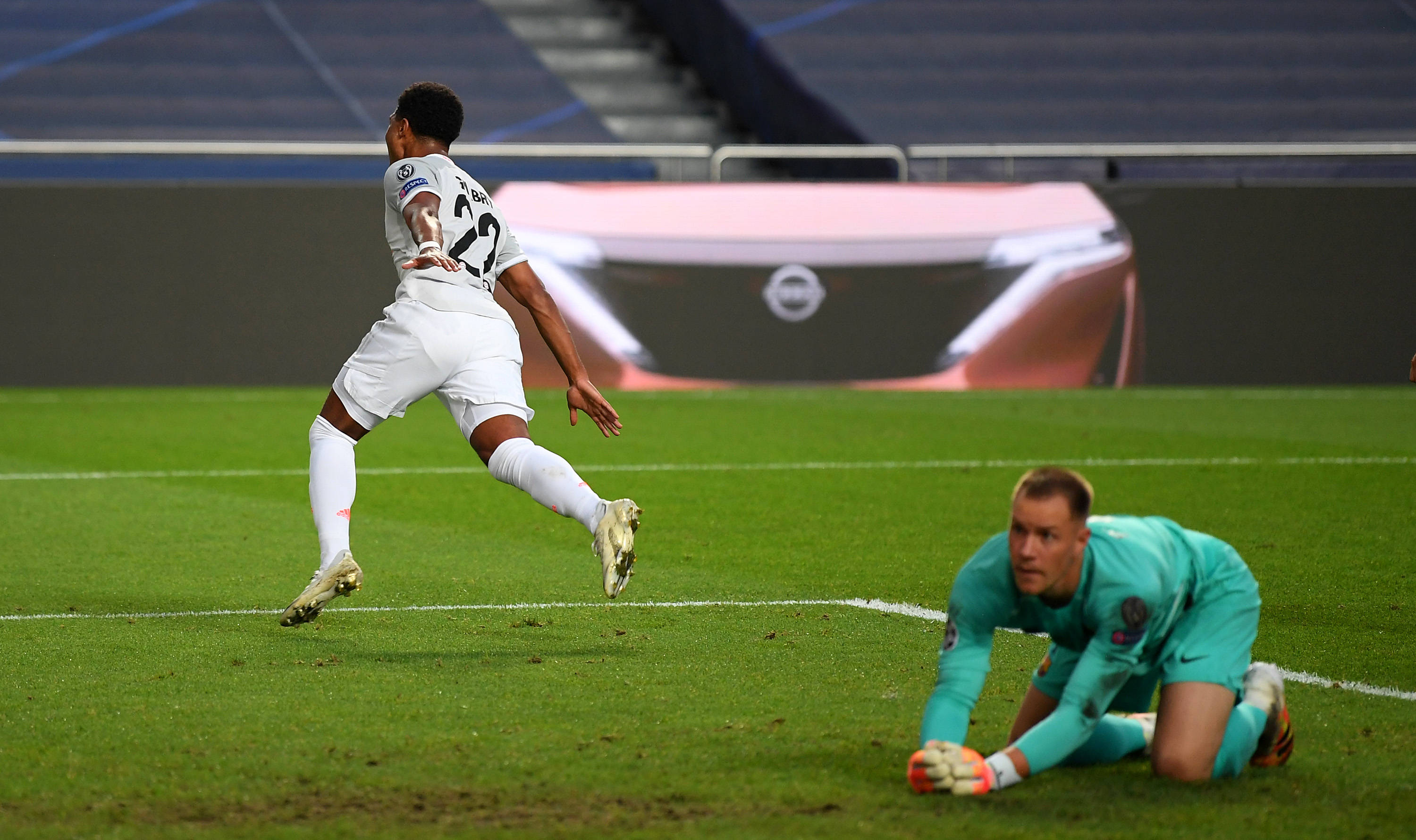 媒体人谈梅州、亚泰降级：中超拼到最后还是比烧钱和外援班底（媒体人评梅州、亚泰降级：中超归根结底比的还是投入与外援实力）