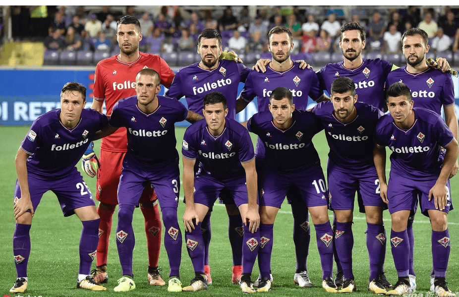 梁靖崑输球后自责，孙颖莎暖心复盘！郭焱点出败因，直言又爱又恨 ！（梁靖崑赛后自责，孙颖莎贴心复盘，郭焱直指败因：让人又爱又恨）