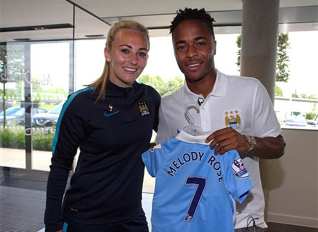 喜鹊9000万招揽谢什科，曼联理智退场是上策！（纽卡斥资9000万追谢什科，曼联理性撤退才是明智之举）