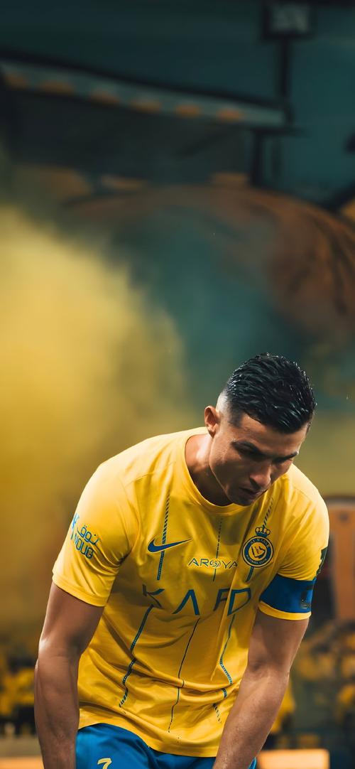 科尔：库里今天战森林狼没有出场时间限制（科尔称库里今日对阵森林狼将不受出场时间限制）